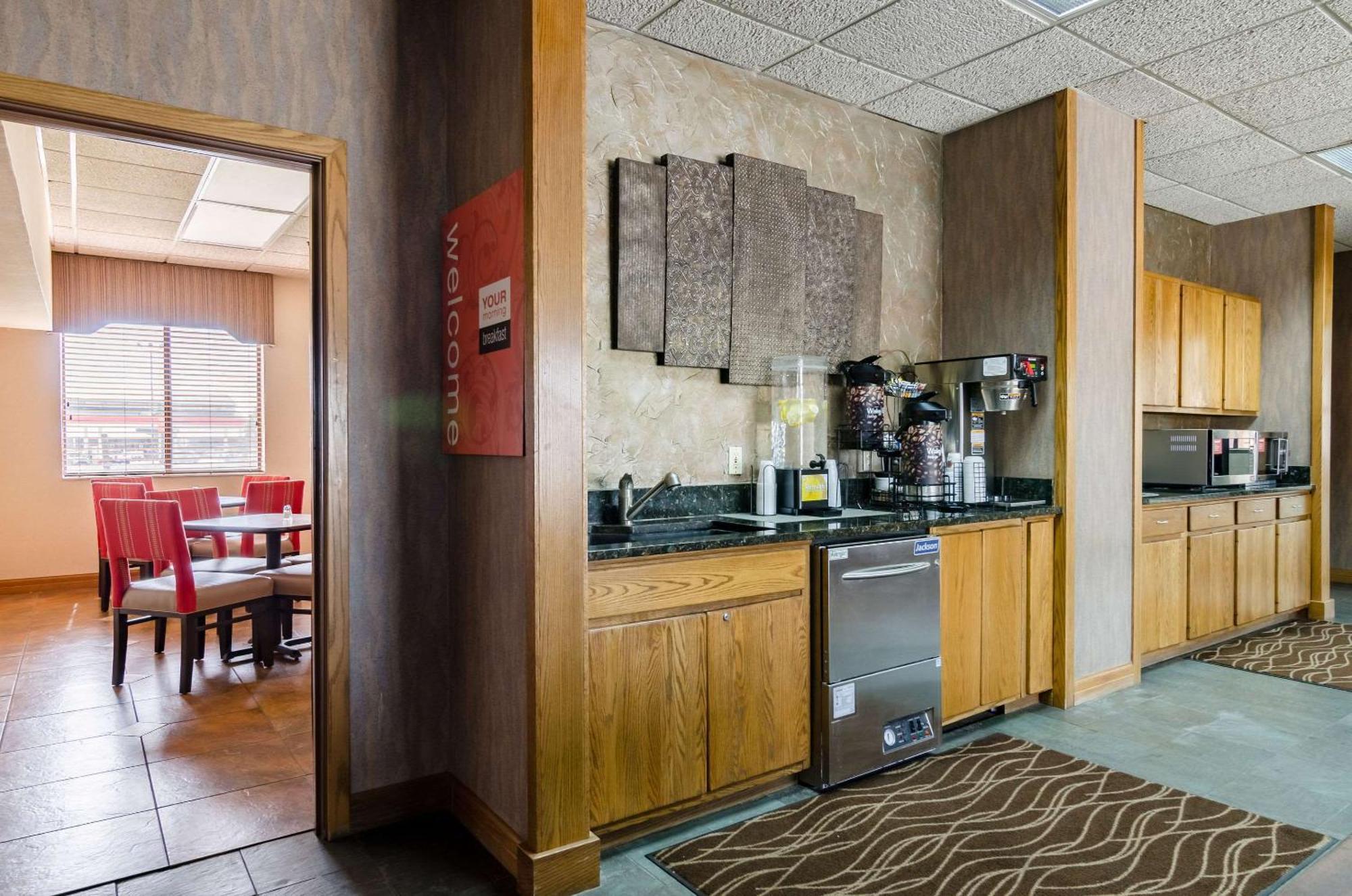 Comfort Inn Colby Eksteriør billede